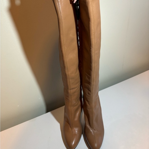 90’s Versace Leather Boots with gold heel - Picture 3 of 7